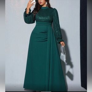 Elegant  Green Evening Sequins Gown